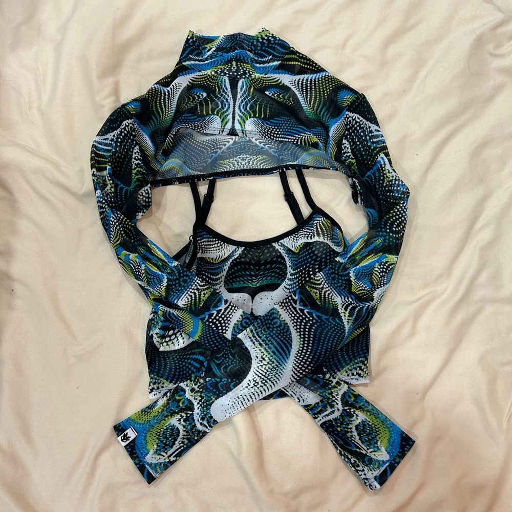 Graphic Blue and Green Long Sleeve Crop Bodysuit